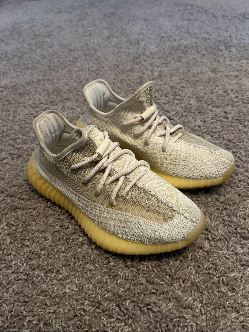 Yeezy Boost 350 V2 Bone